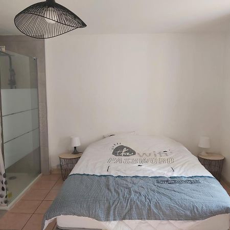 Ferienwohnung Esprit Nature Caderousse Exterior foto